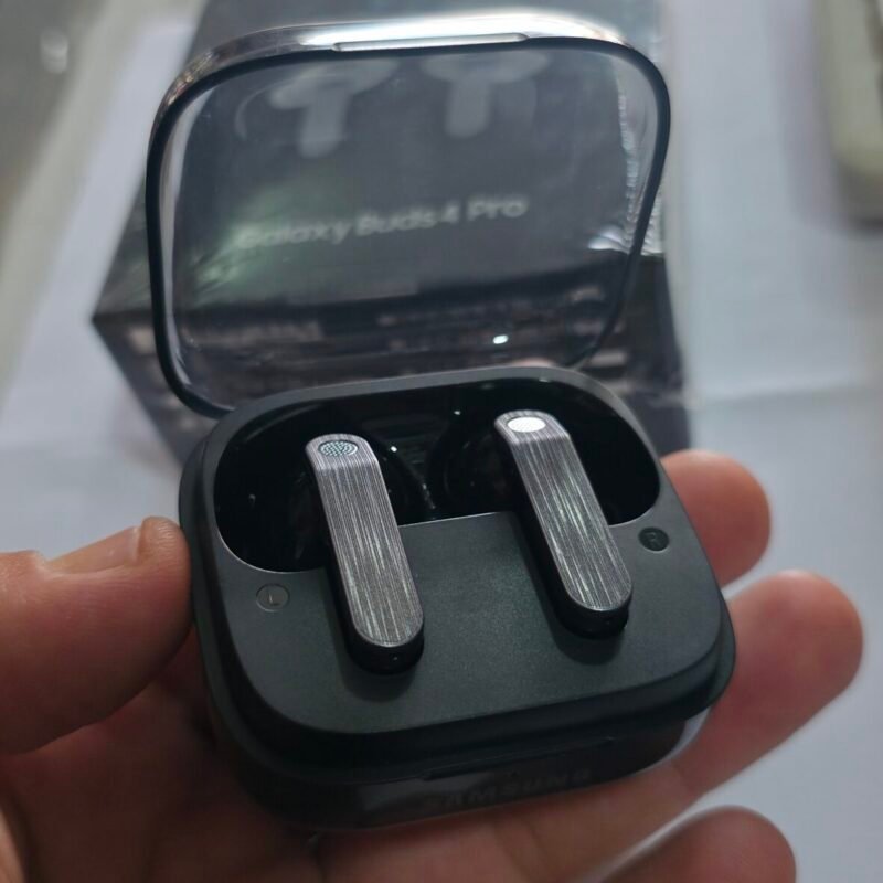 Auriculares inalambrico Samsung Buds 4 Pro - Image 2
