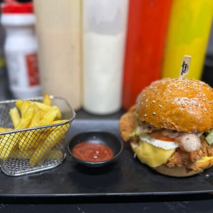 HAMBURGUESA POLLO CRISPY