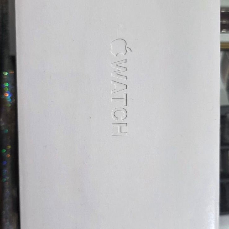 scaled_78bb9143-2ff2-48a3-816f-00c76c5729f43268245099057371046 Apple watch AAA - Image 1