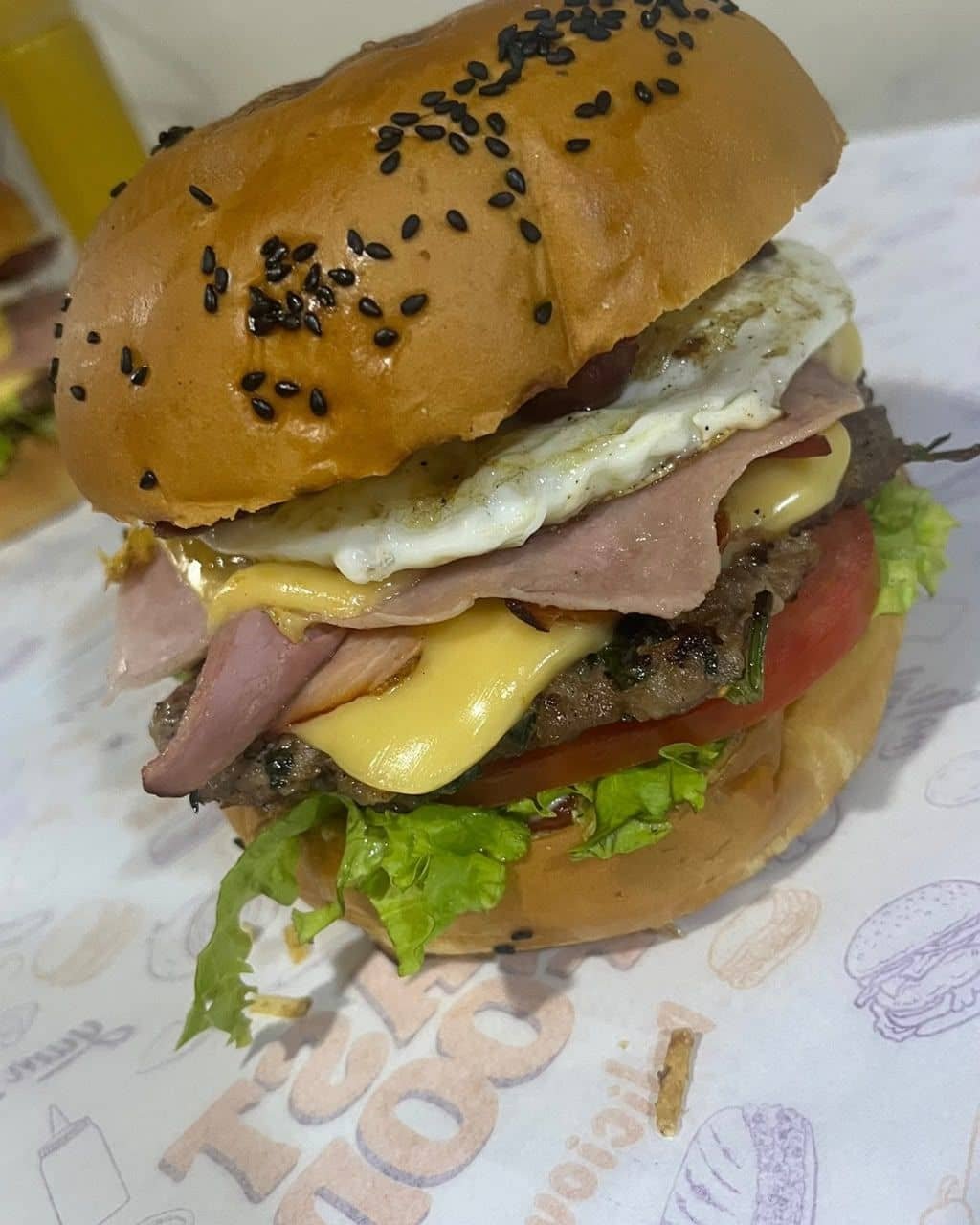 scaled_IMG-20261026-WA0062 Hamburguesa de Carne Especial - Image 1