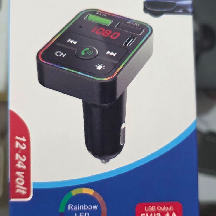 scaled_d29c50c3-4777-4bc6-9ae7-0013df88e93d8027569059177267420 Cargador de carro con Bluetooth - Image 1